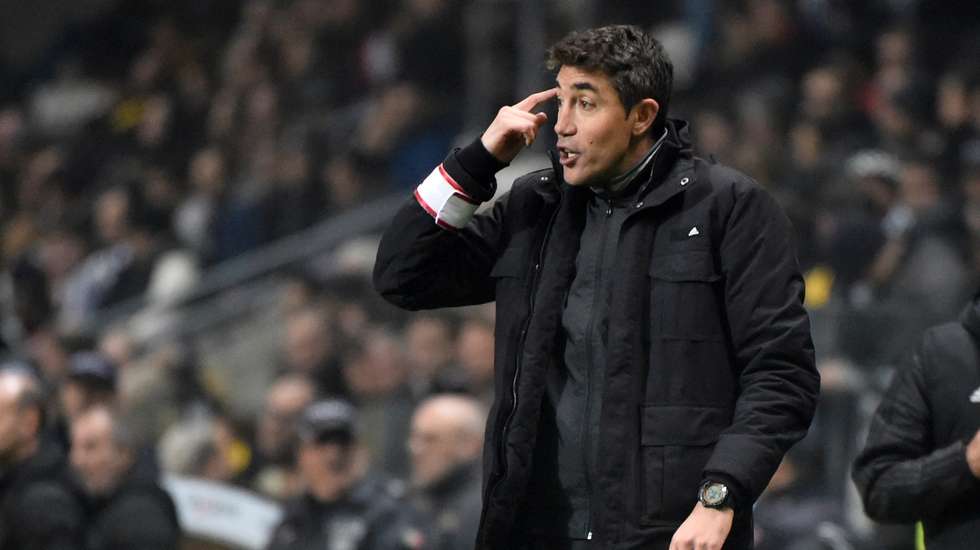 Bruno Lage somou a terceira vitória seguida desde que reassumiu o comando do Benfica, a primeira sem consentir golos