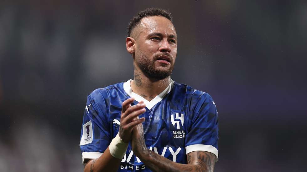 O jogador de 32 anos lesionou-se em outubro do ano passado, ao serviço do Brasil