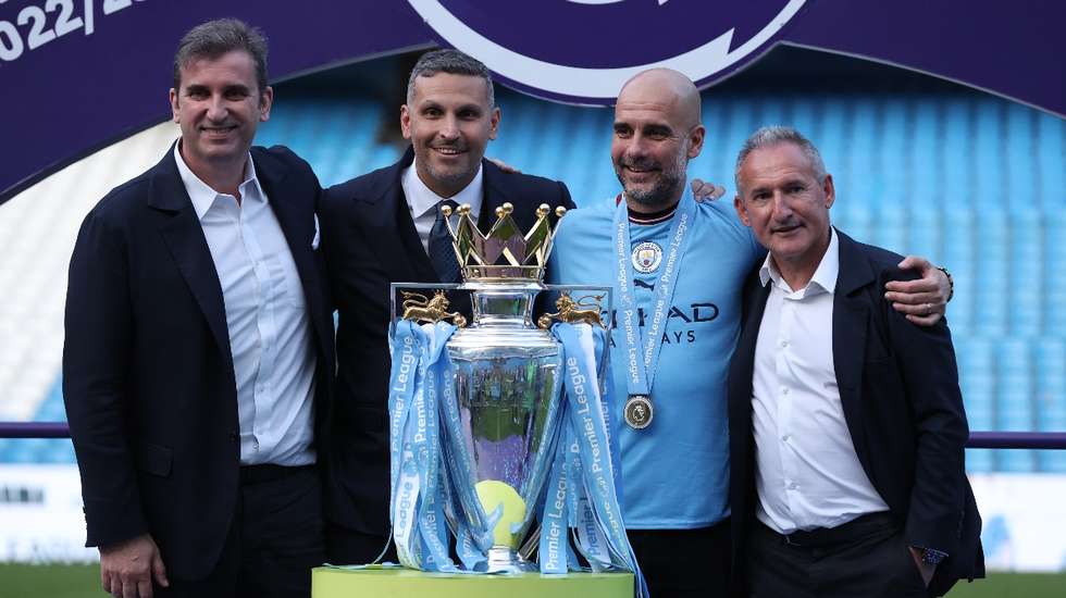 Pep Guardiola voltou a juntar-se ao diretor desportivo Txiki Beguiristain e ao CEO Ferran Soriano no projeto do Manchester City