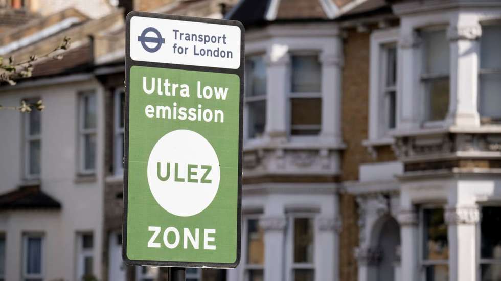 A zona de emissões ultrabaixas passa a abranger praticamente toda a capital britânica. Só podem aceder os veículos que cumpram os limites ou que paguem 12,5 libras por dia