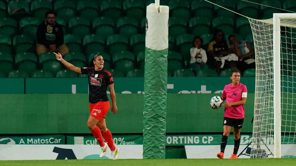 Cristina Martín-Prieto inaugurou o marcador em Alvalade na vitória do Benfica frente ao Sporting no segundo dérbi oficial da época