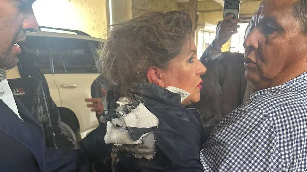 Gladis Aurora López ficou ferida no pescoço e nas costas