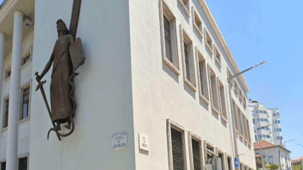 Tribunal Comarca de Leiria