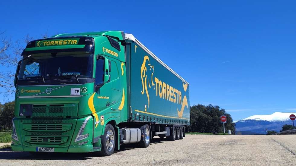 O grupo português de Braga avança que a renovação da frota abrange "diferentes tipologias de veículos e as diferentes necessidades da operação da Torrestir"