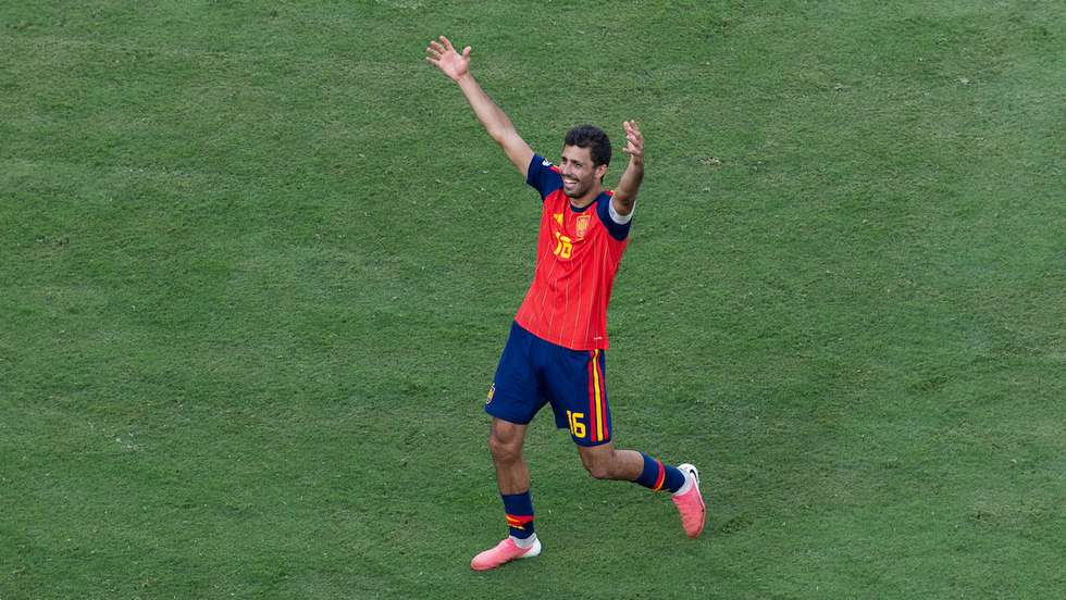 O médio foi eleito o melhor jogador do Mundial 2026