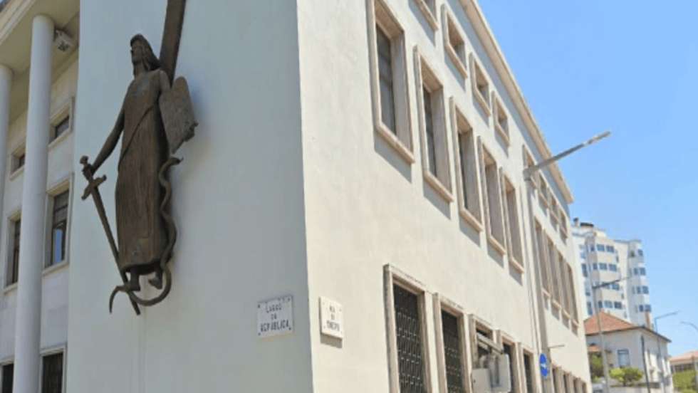 Tribunal Comarca de Leiria