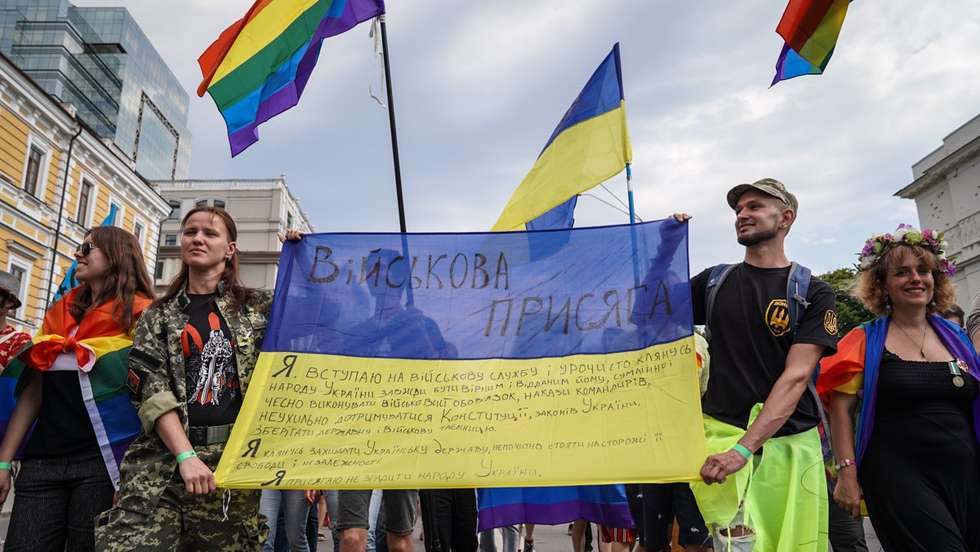 Batalhão Aquiles: Brigada Gay Anti Putin