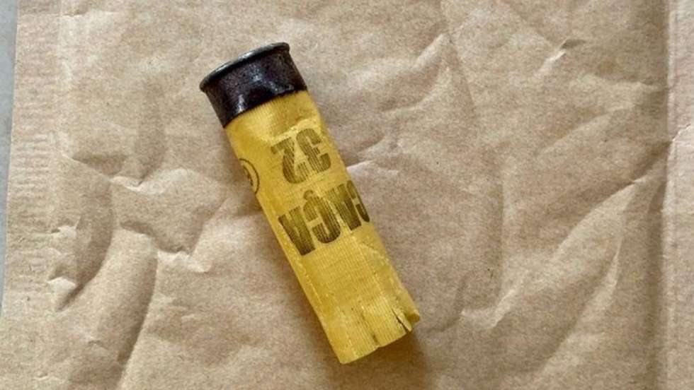 Imagem de um cartucho com o respetivo envelope foi colocada por António Júlio Nunes na sua página do Linkedin e posteriormente apagada