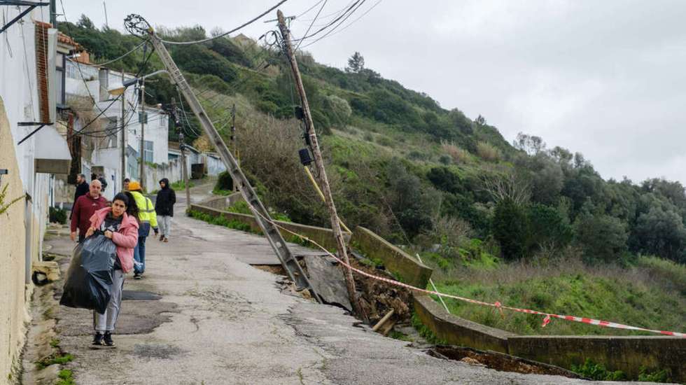 Alguns dos moradores vivem no local há quase 50 anos