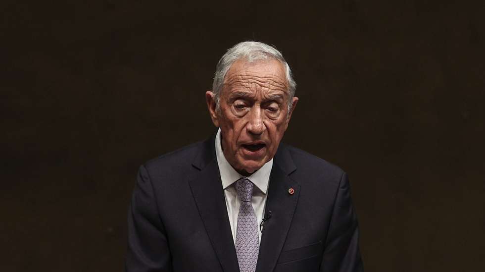 O Presidente da República de Portugal, Marcelo Rebelo de Sousa intervém na sessão comemorativa do 50º aniversário do 25 de abril de 1974, com os Chefes de Estado irmãos, cuja independência esteve ligada do 25 de abril em Lisboa, 25 de abril de 2024. MIGUEL A. LOPES/LUSA