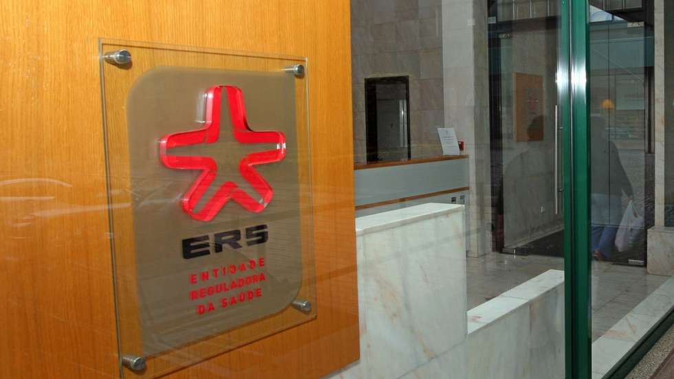 A ERS alerta que o alargamento dos critérios de acesso à procriação medicamente assistida só pode ser equacionado após um aumento da capacidade de resposta instalada dos centros públicos