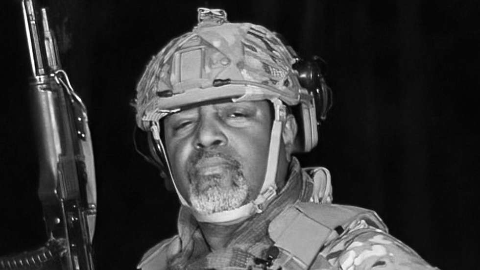 Malcolm Nance tem vários livros editados sobre