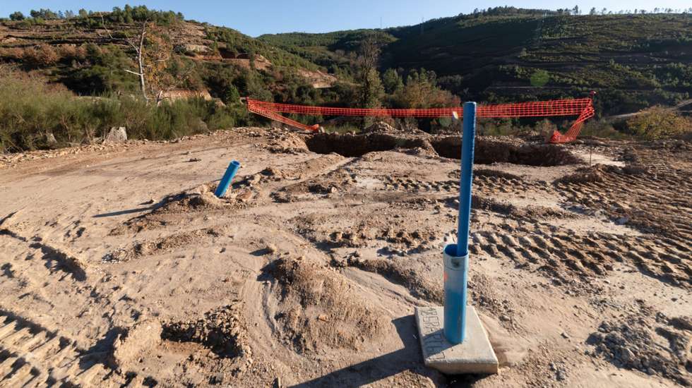 Minas de lítio a céu aberto em Covas do Barroso