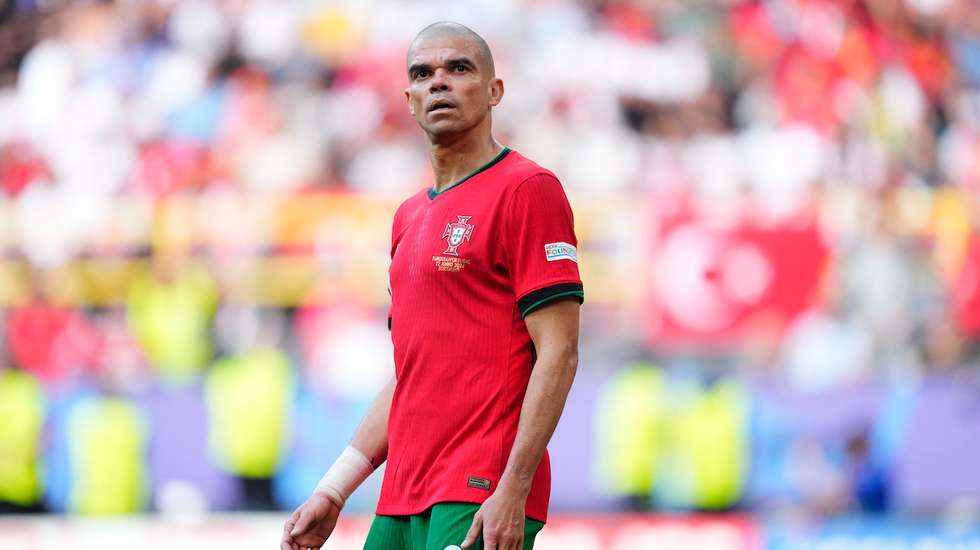 O jogador estava sem clube depois de ter confirmado a saída do FC Porto