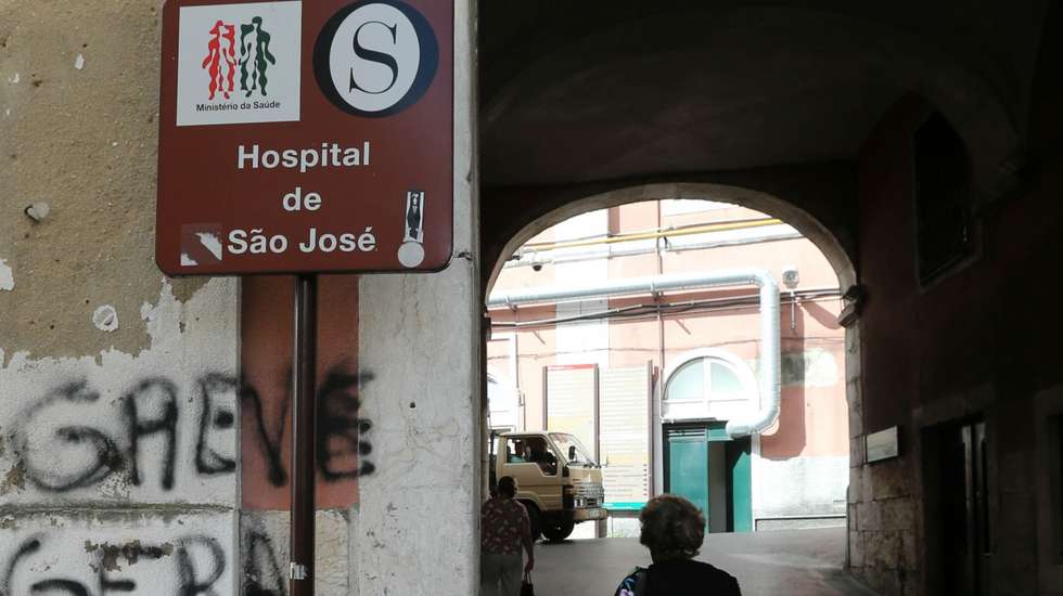 De acordo com a estrutura sindical, "tem sido frequente o atraso na recolha do corpo, muito além do tolerável"