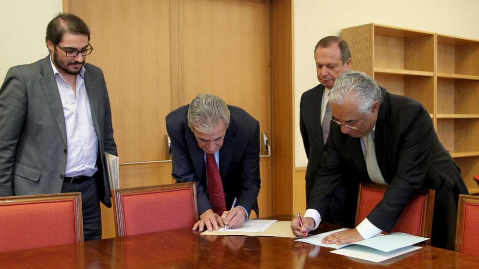 Reuniões eram de três em três semanas, mas em abril falharam