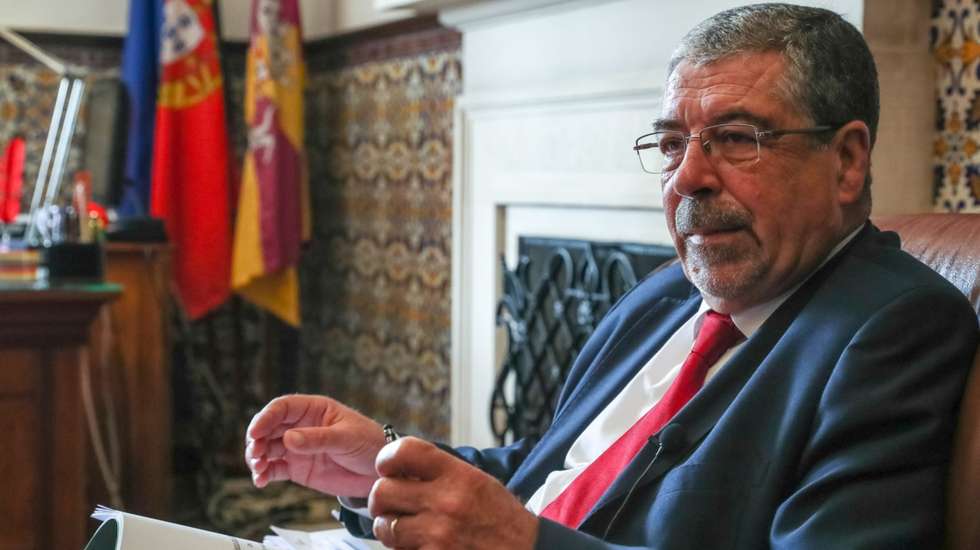 O "PS é o único projeto político sólido, de confiança e com provas dadas", diz