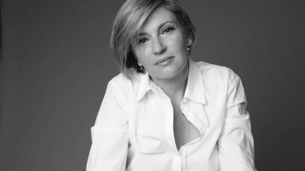 Patrícia Reis lavou as mãos de qualquer pretensão sociológica ao usar a covid como pano de fundo sem nunca a tornar num elemento constitutivo da narrativa, antes possibilitando-a
