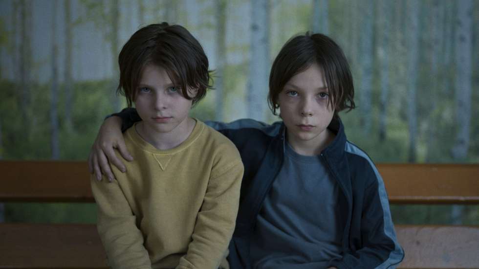 Maya Vanderbeque e Günter Duret são os protagonistas de "Recreio"