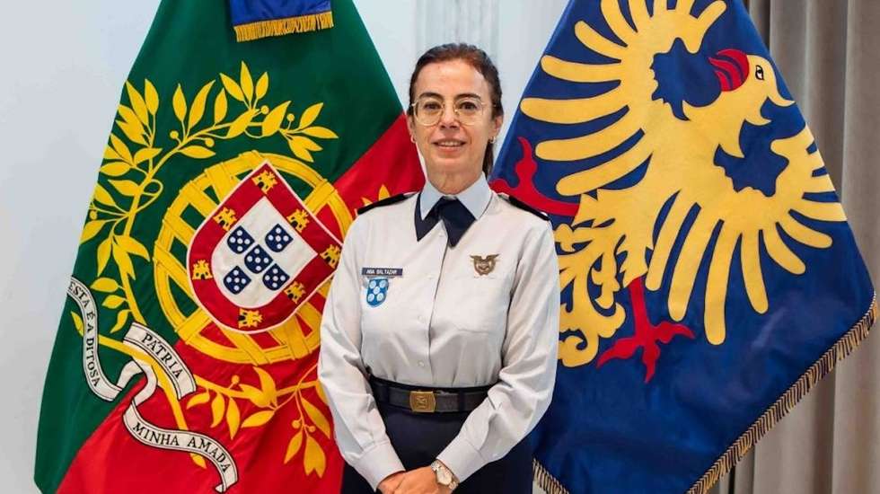 A Força Aérea "foi o primeiro ramo a incorporar mulheres nas suas fileiras", tendo atualmente uma representação de 21% de militares do género feminino no efetivo