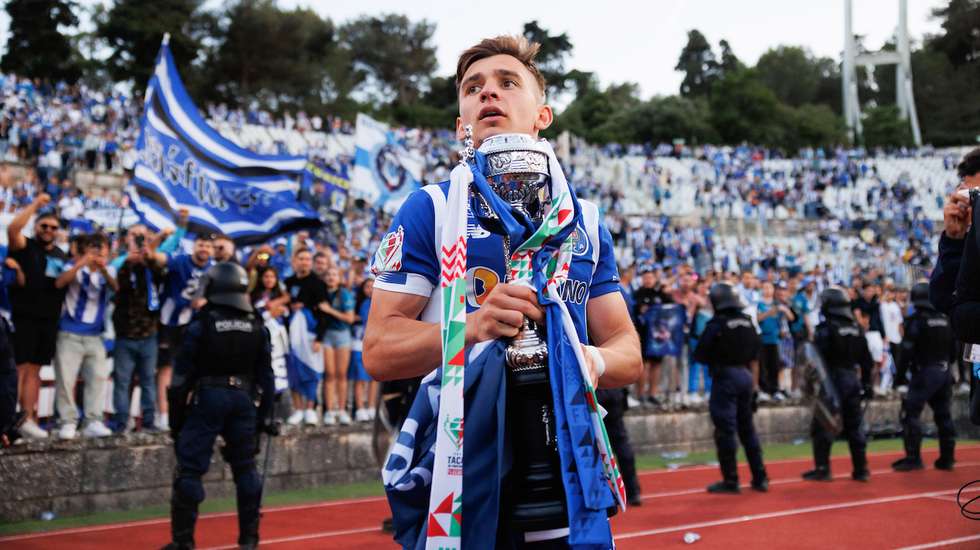 Francisco Conceição regressou ao FC Porto no verão de 2023 e venceu a Taça de Portugal na final frente ao campeão Sporting