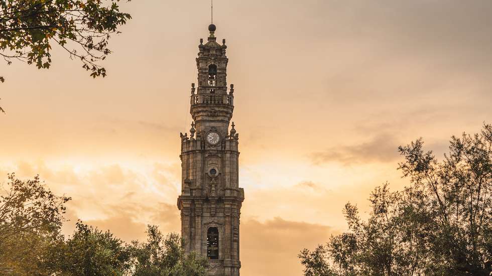 Fundada em 1964, sediada no Porto e localizada em bairros sociais desta cidade, a Obra Diocesana de Promoção Social presta apoio a cerca de dois mil utentes
