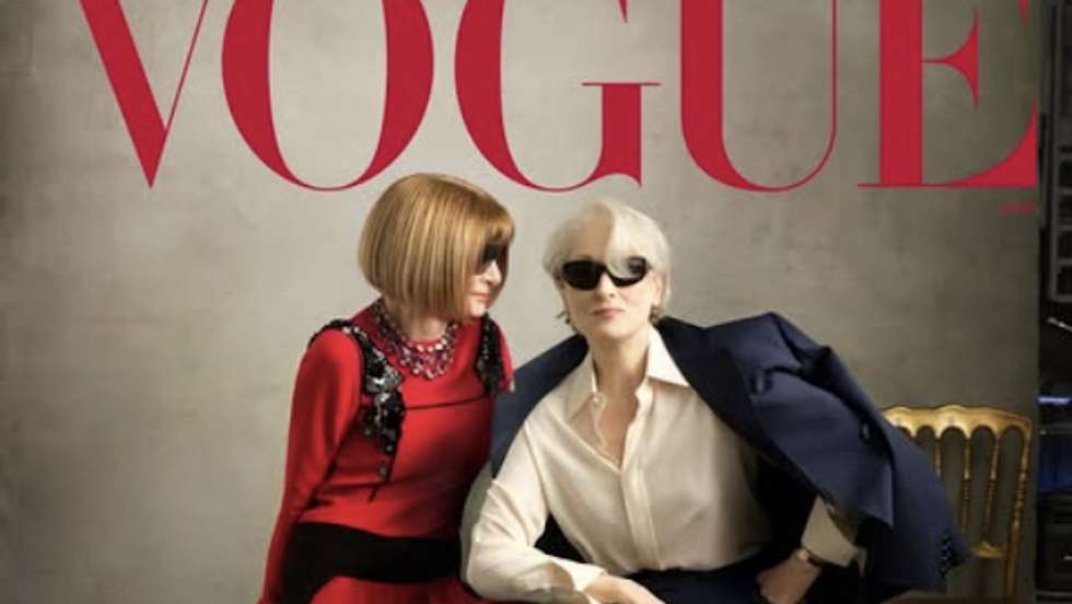 O styling esteve a cargo de outra veterana, a editora de moda Grace Coddington. Wintour adianta ainda que é uma honra ser interpretada por Meryl, "por mais que a Miranda não se pareça comigo"