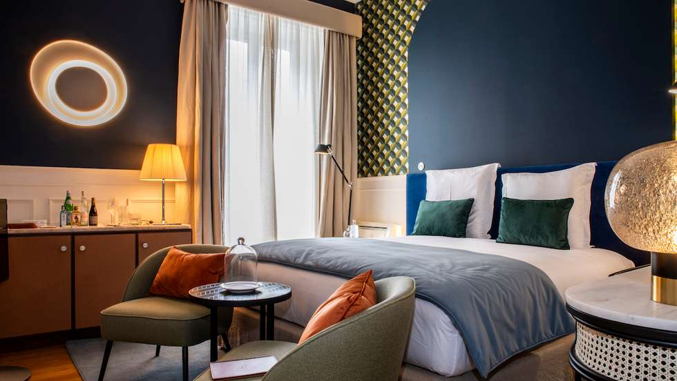 O hotel com 15 quartos foi antes ocupado pelo projeto Casa Fortunato, considerado  o "melhor hotel de 2019" pela Mr. & Mrs. Smith