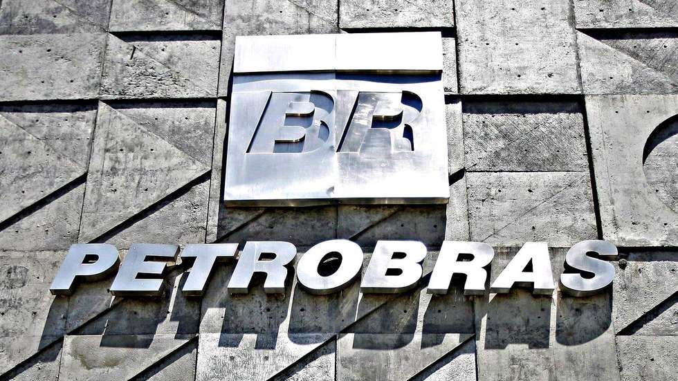 Através desta pesquisa exploratória, a Petrobras "busca obter mais informações geológicas e avaliar se há petróleo e gás na área com escala económica"