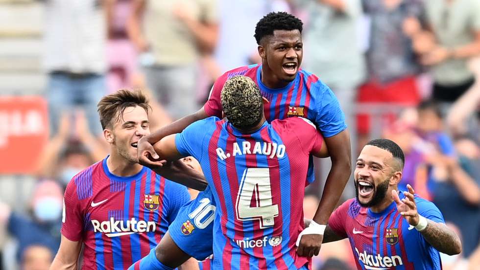 Ansu Fati entrou a dez minutos do final, ganhou um penálti não assinalado e fechou a vitória por 3-0 com o regresso aos golos