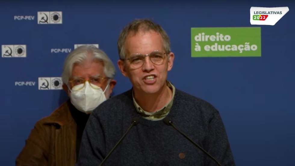 Manuel Pires da Rocha enfatizou que não notou nestas eleições, cuja realização foi criticada pelo Ocidente