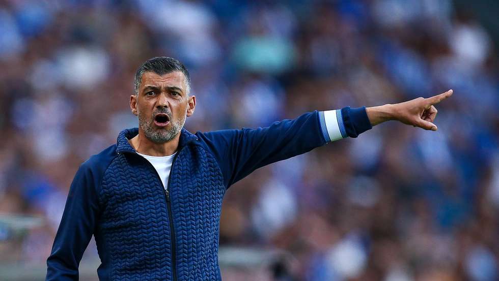 Sérgio Conceição foi acusado pelo presidente da Câmara de Cartaya de agressão, técnico dá outra versão e já avançou com uma queixa-crime