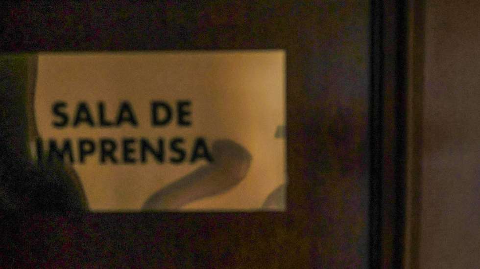 O presidente do Chega, André Ventura, fala em conferência de imprensa sobre a lei da nacionalidade na sede do seu partido em Lisboa, 30 de março de 2026. TIAGO PETINGA/LUSA