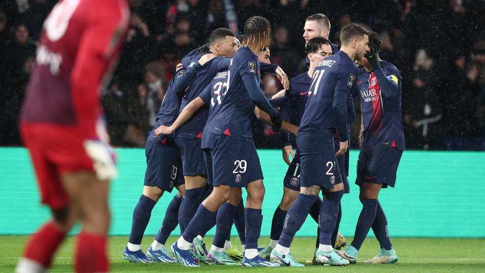 Vitinha deu início ao triunfo do PSG com um passe fantástico para Dembélé no lance do primeiro golo de Lee Kang-in logo aos três minutos