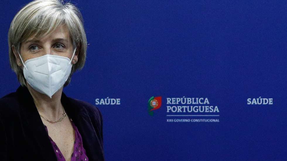 A ministra da Saúde, Marta Temido, durante a conferência de imprensa para fazer um breve balanço do ponto da situação sobre o Plano de Vacinação contra a covid-19, na sequência da reunião desta manhã com a Task Force, no Ministério da Saúde, em Lisboa, 01 de fevereiro de 2021. Portugal regista até ao momento 12. 757 mortes associadas à covid-19, e 726. 321 infetados segundo o boletim epidemiológico divulgado pela Direção-Geral da Saúde (DGS). ANTÓNIO COTRIM/POOL/LUSA