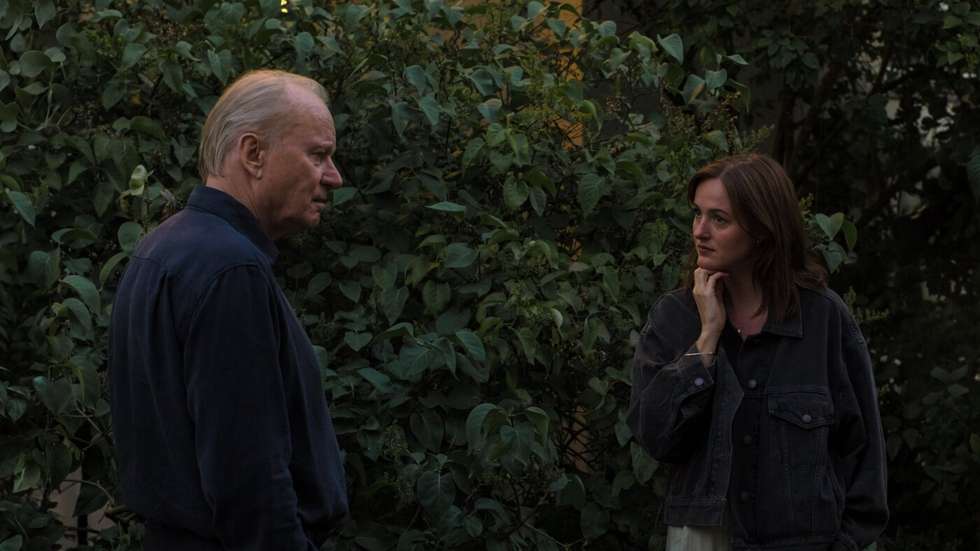 Stellan Skarsgard e Renate Reinsve, pai e filha desencontrados em "Valor Sentimental", de Joachim Trier