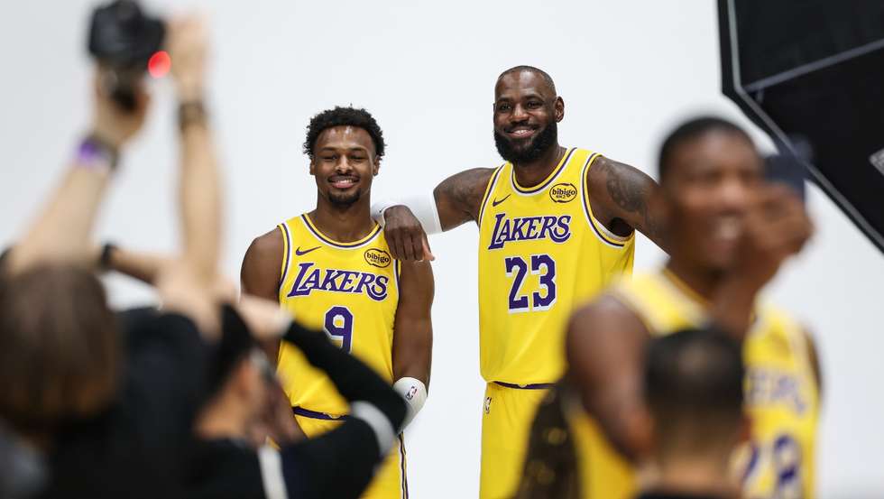 LeBron James cumpriu um dos últimos sonhos na NBA na última temporada, quando jogou ao lado do filho Bronny nos Los Angeles Lakers