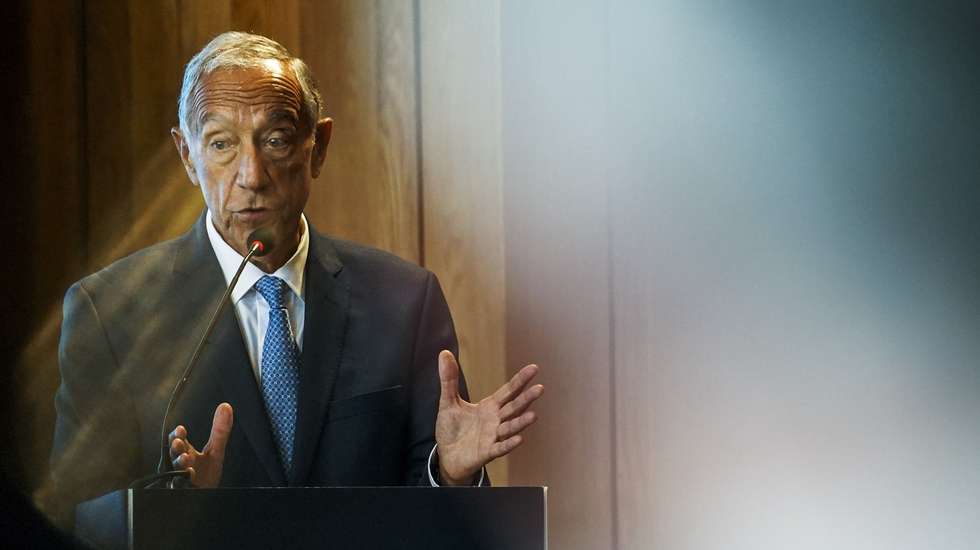 O Presidente da República, Marcelo Rebelo de Sousa, discursa na abertura da conferência “Estado da Arte – O Minho no Portugal de Amanhã", no âmbito das comemorações de aniversário da Associação Empresarial do Minho (AEMinho) a decorrer no Forte Santiago da Barra em Viana do Castelo, 26 de maio de 2023. HUGO DELGADO/LUSA