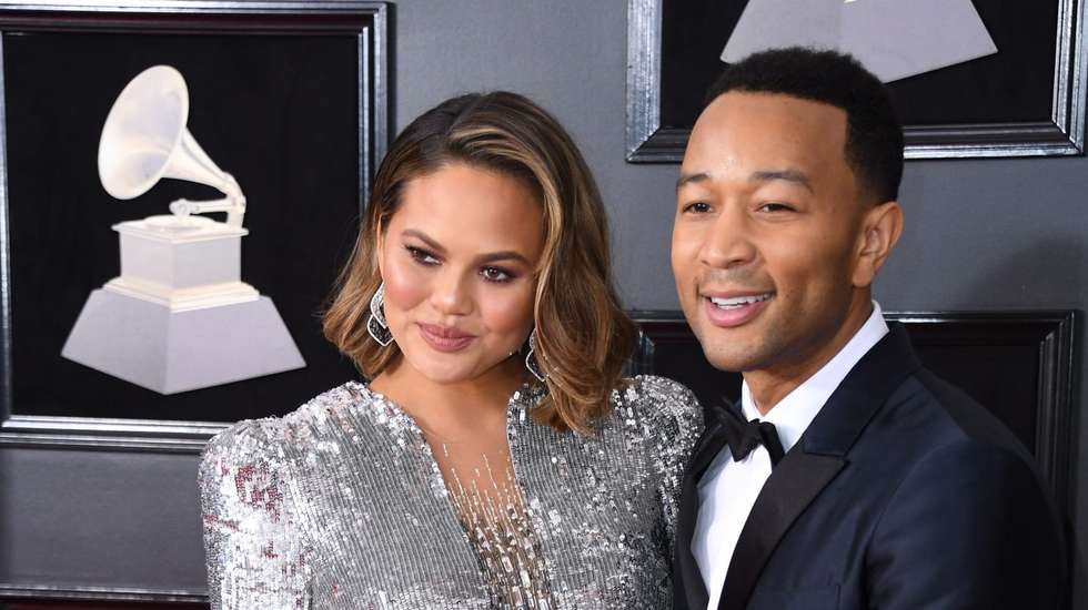 Chrissy Teigen e John Legend casaram-se em 2013 e têm dois filhos, Luna e Miles