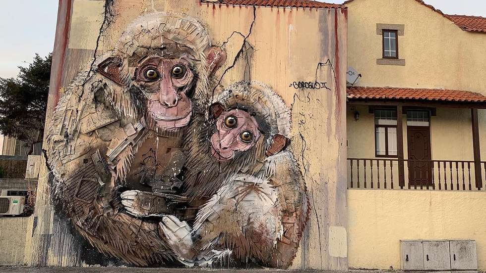 "IRREVERSIBLE" inclui também retratos de animais, que Bordalo II cria a partir de resíduos plásticos, "simbolizando as consequências desastrosas da globalização sobre a biodiversidade"