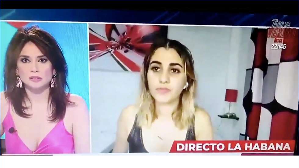 Dina Stars (à direita) estava a dar uma entrevista a uma televisão espanhola quando chegou a polícia cubana