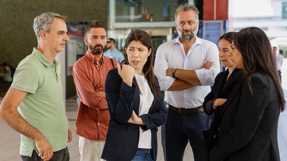Os tripulantes de cabine fazem esta terça-feira o último de cinco dias de greve que levou ao cancelamento de centenas de voos e ligações