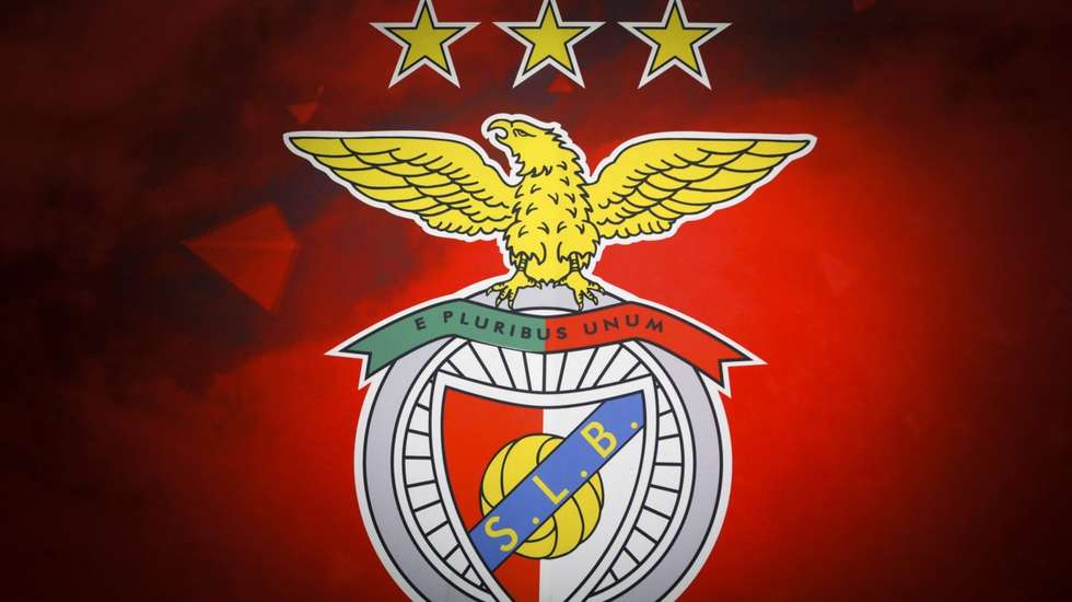 Emblema do Sport Lisboa e Benfica, no estádio da Luz em Lisboa, 02 de janeiro de2018, MANUEL DE ALMEIDA / LUSA