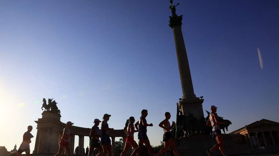 O veterano atleta de 47 anos abandonou a prova depois de ter cumprido sete quilómetros no circuito citadino