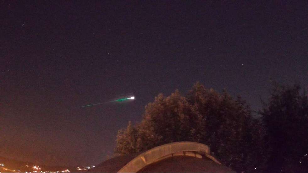 O Planetário - Casa da Ciência de Braga partilhou um vídeo da passagem do meteoro na zona da Beira Baixa