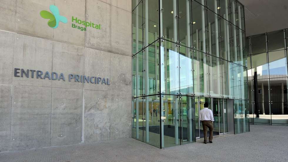 A ULS de Braga refere que a reavaliação "estará concluída muito brevemente, de forma gradual e progressiva, face às necessidades identificadas"