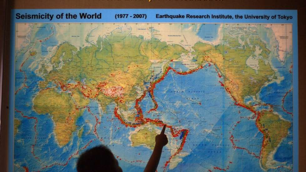 Japão retira 50 pessoas de ilhas do sudoeste após 1.500 sismos em duas semanas