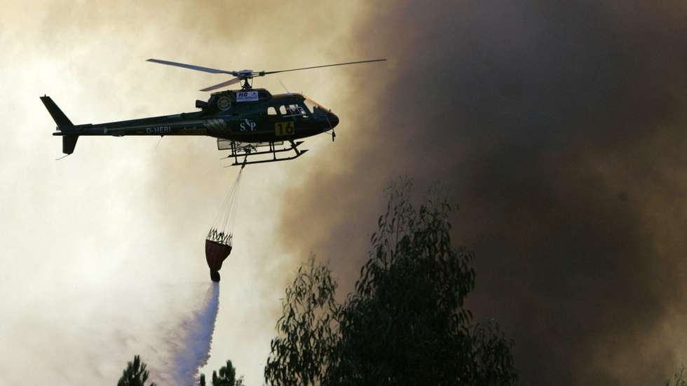 Apenas cerca de 30 municípios, a maioria no litoral do país, estão com risco moderado ou reduzido de incêndio
