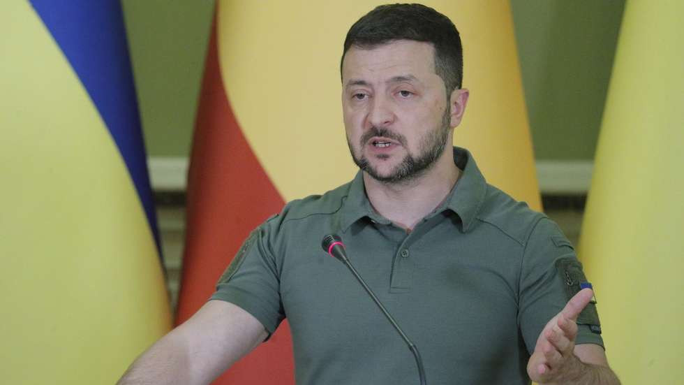 Zelensky pediu aos seus aliados ocidentais mais armas para tornar esta contraofensiva mais eficaz