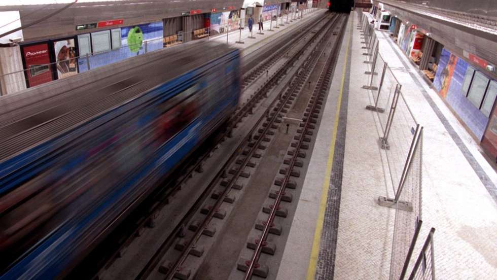 Normalmente, o metro funciona entre as 06h30 e as 01h00